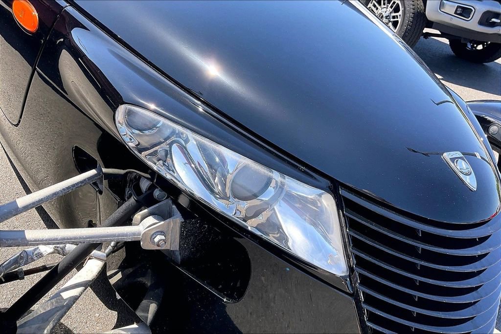 Used 1999 Plymouth Prowler RWD image 29