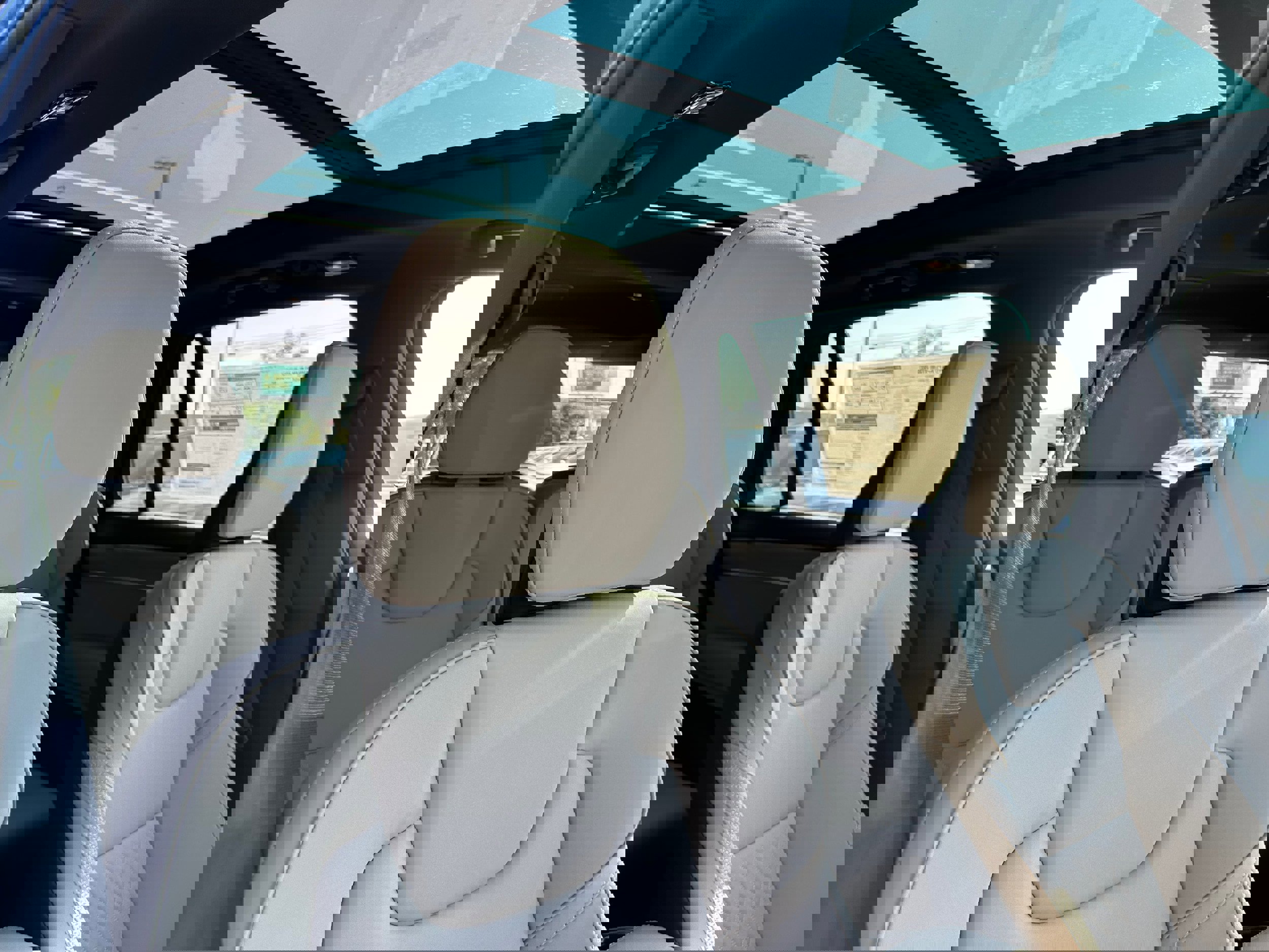 New 2026 Volvo XC90 T8 Plus image 9