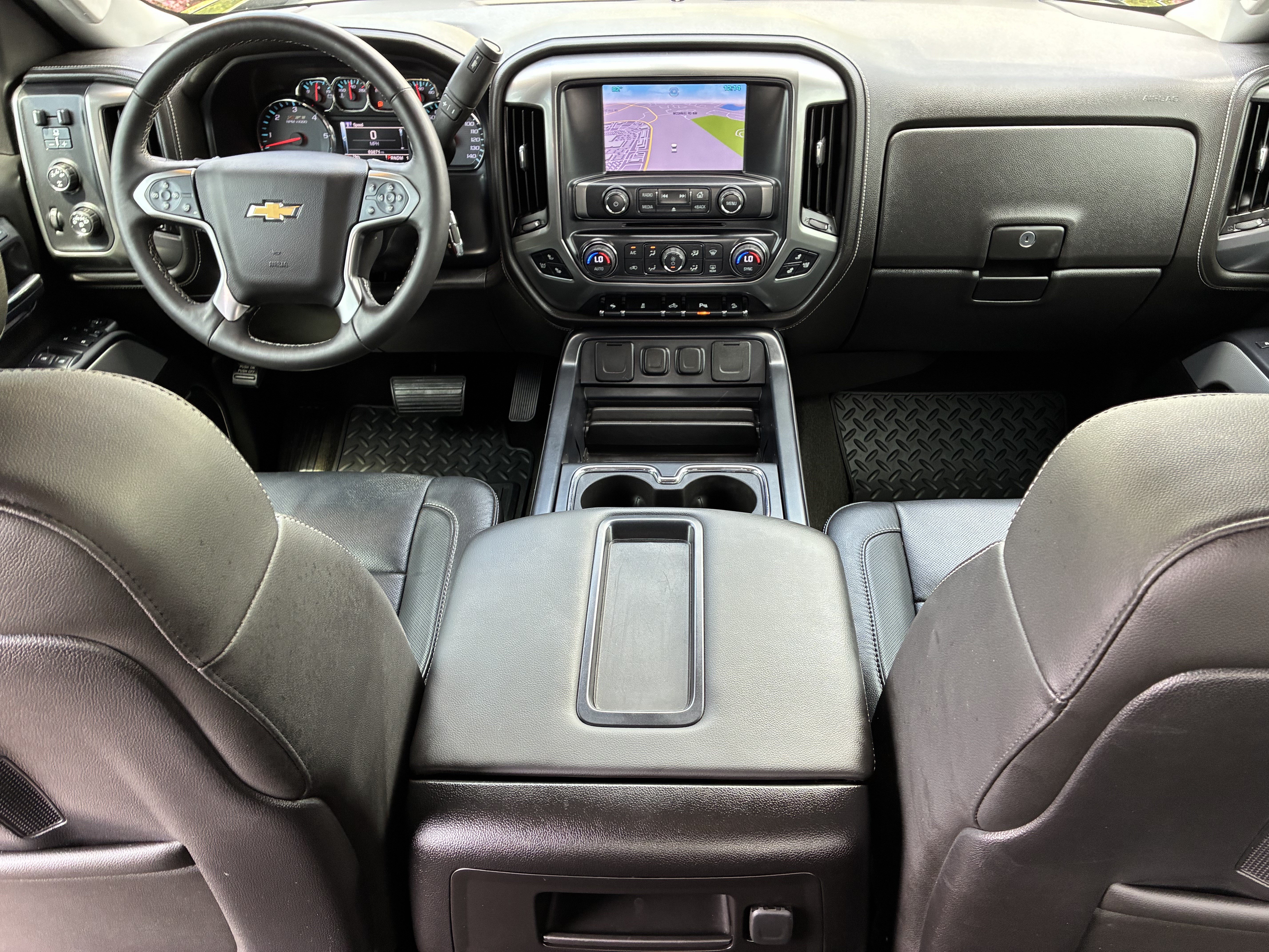 Used 2015 Chevrolet Silverado 2500 LTZ AWD/4WD image 19