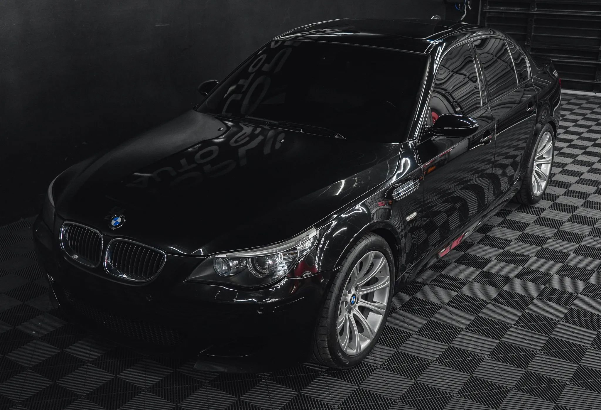 Used 2008 BMW M5 RWD image 29
