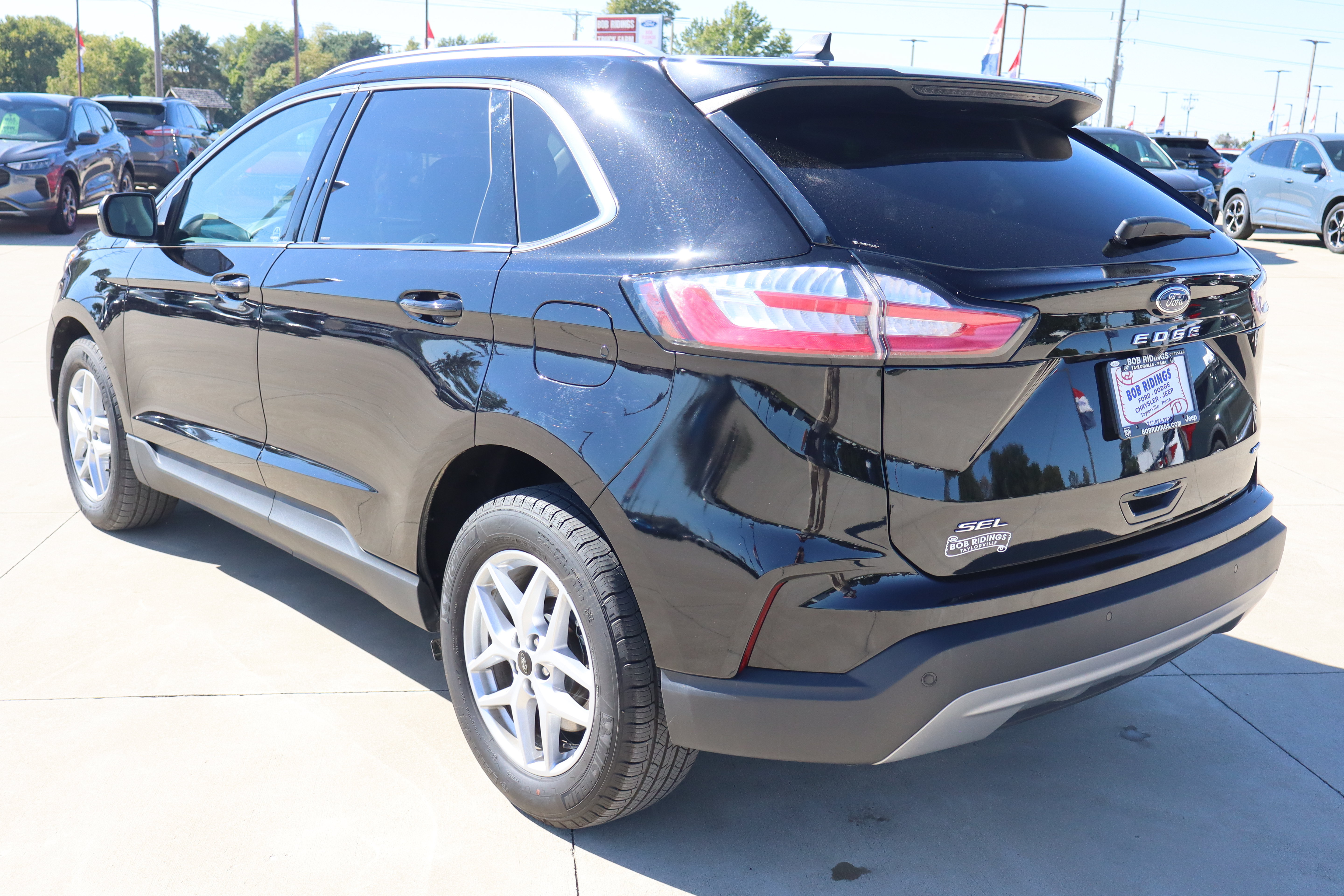 Used 2024 Ford Edge SEL w/ Convenience Package AWD/4WD image 8