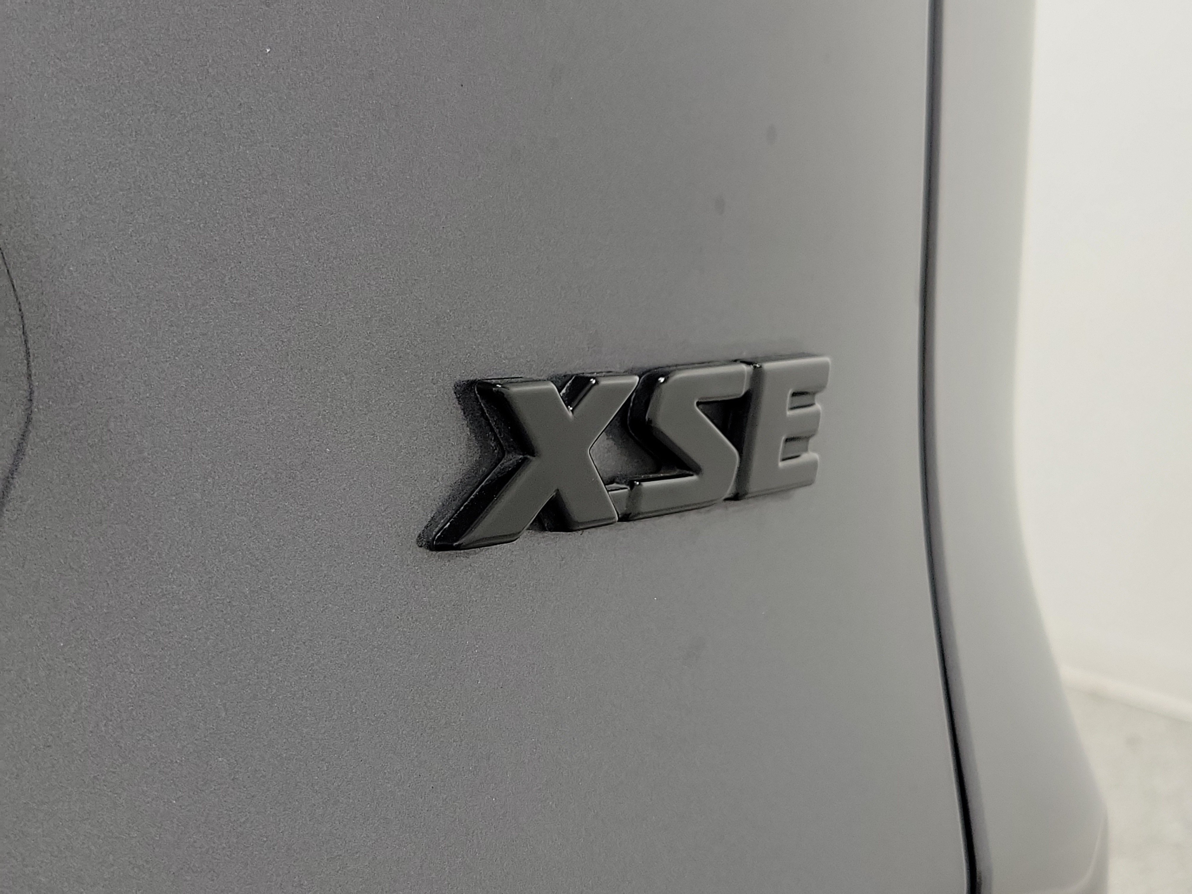 Used 2023 Toyota RAV4 XSE w/ Weather Package AWD/4WD image 10
