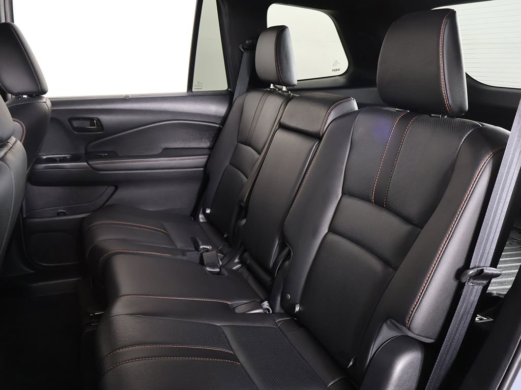 Used 2023 Honda Passport TrailSport image 35