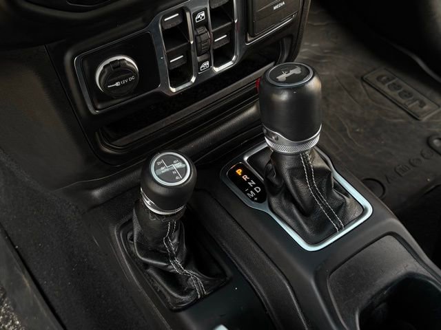 Used 2022 Jeep Wrangler Unlimited Sahara w/ Cold Weather Group image 22