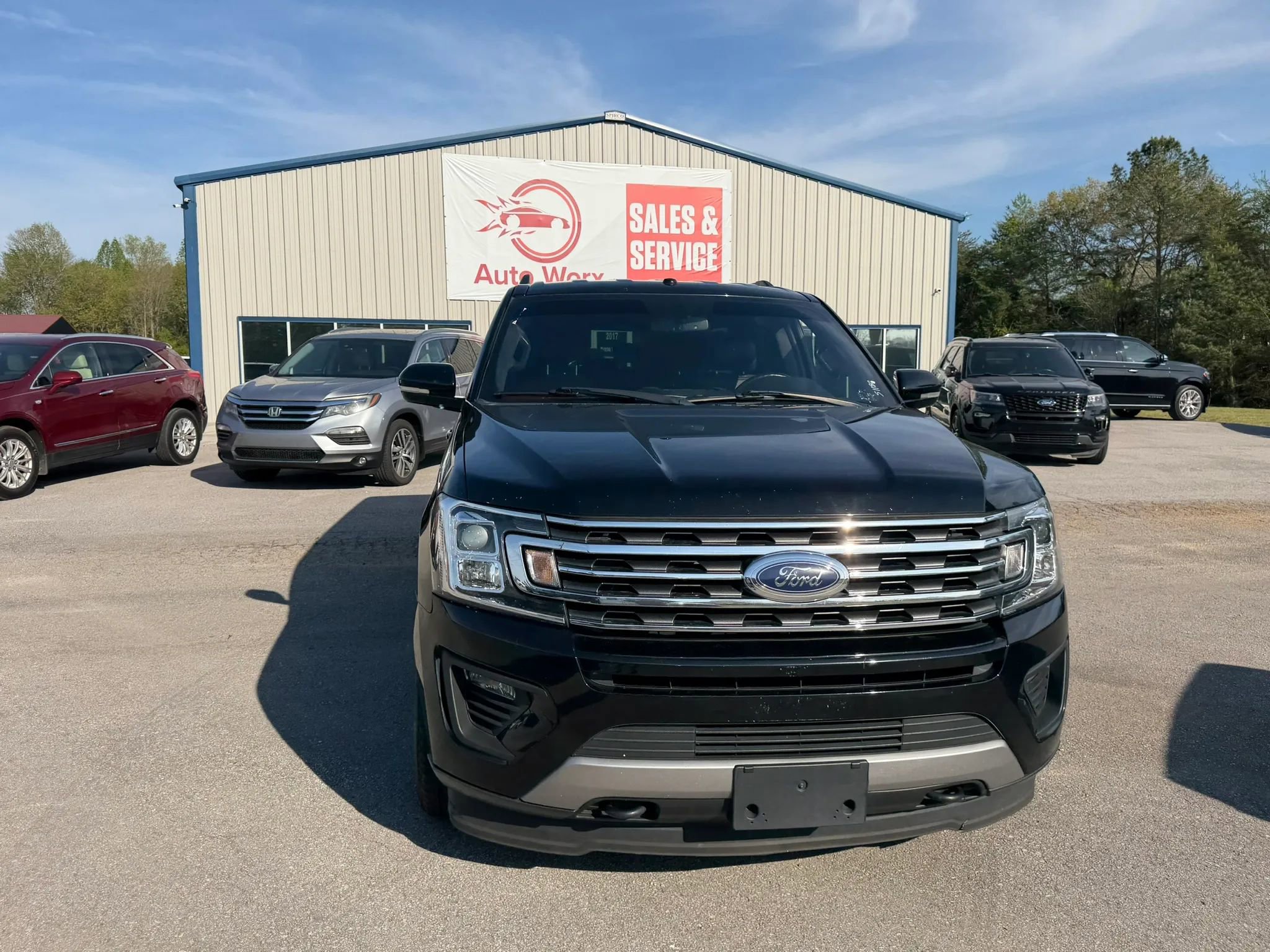 Used 2018 Ford Expedition Max XLT AWD/4WD image 17