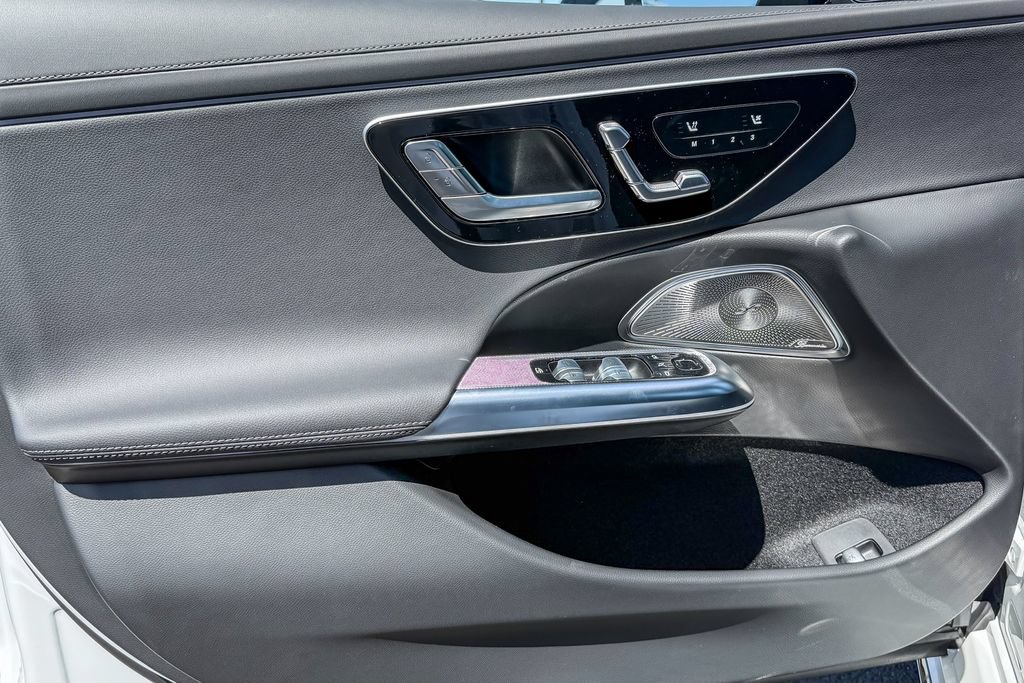 New 2026 Mercedes-Benz E 450 4MATIC Sedan image 21