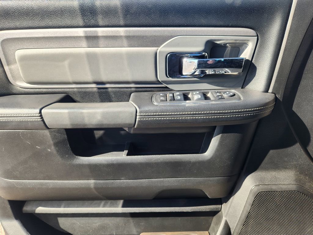 Used 2018 RAM 2500 Power Wagon w/ Leather & Luxury Group image 23