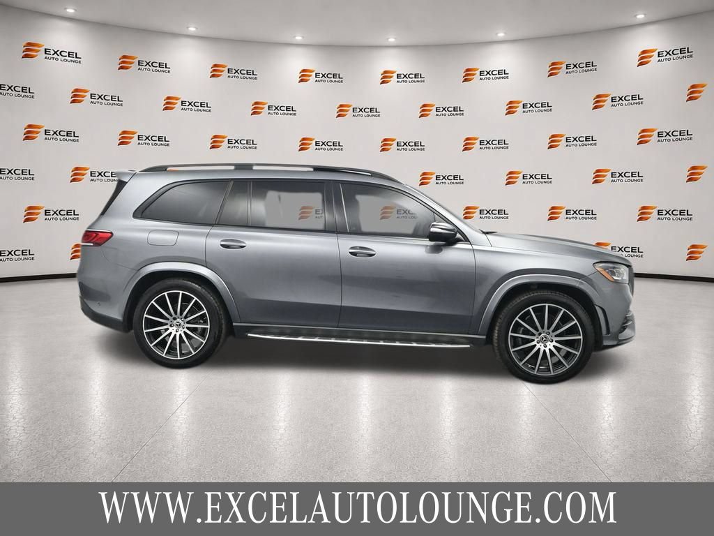 Used 2023 Mercedes-Benz GLS 580 4MATIC image 6