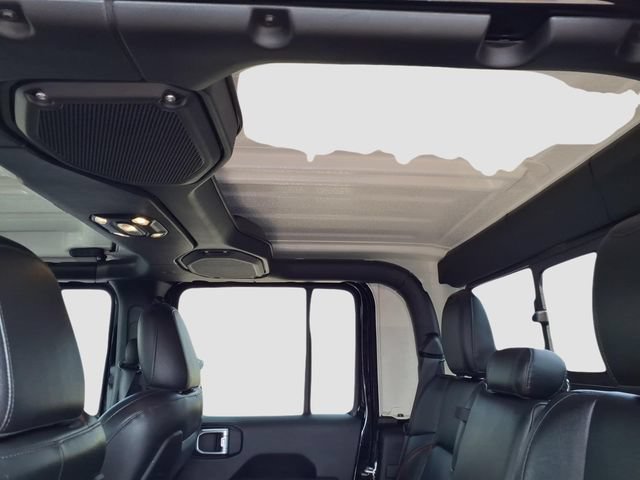 Used 2021 Jeep Gladiator Mojave w/ Cold Weather Group AWD/4WD image 19