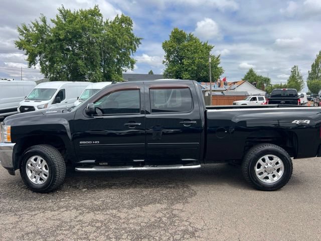 Used 2012 Chevrolet Silverado 2500 LTZ w/ LTZ Plus Package AWD/4WD image 2