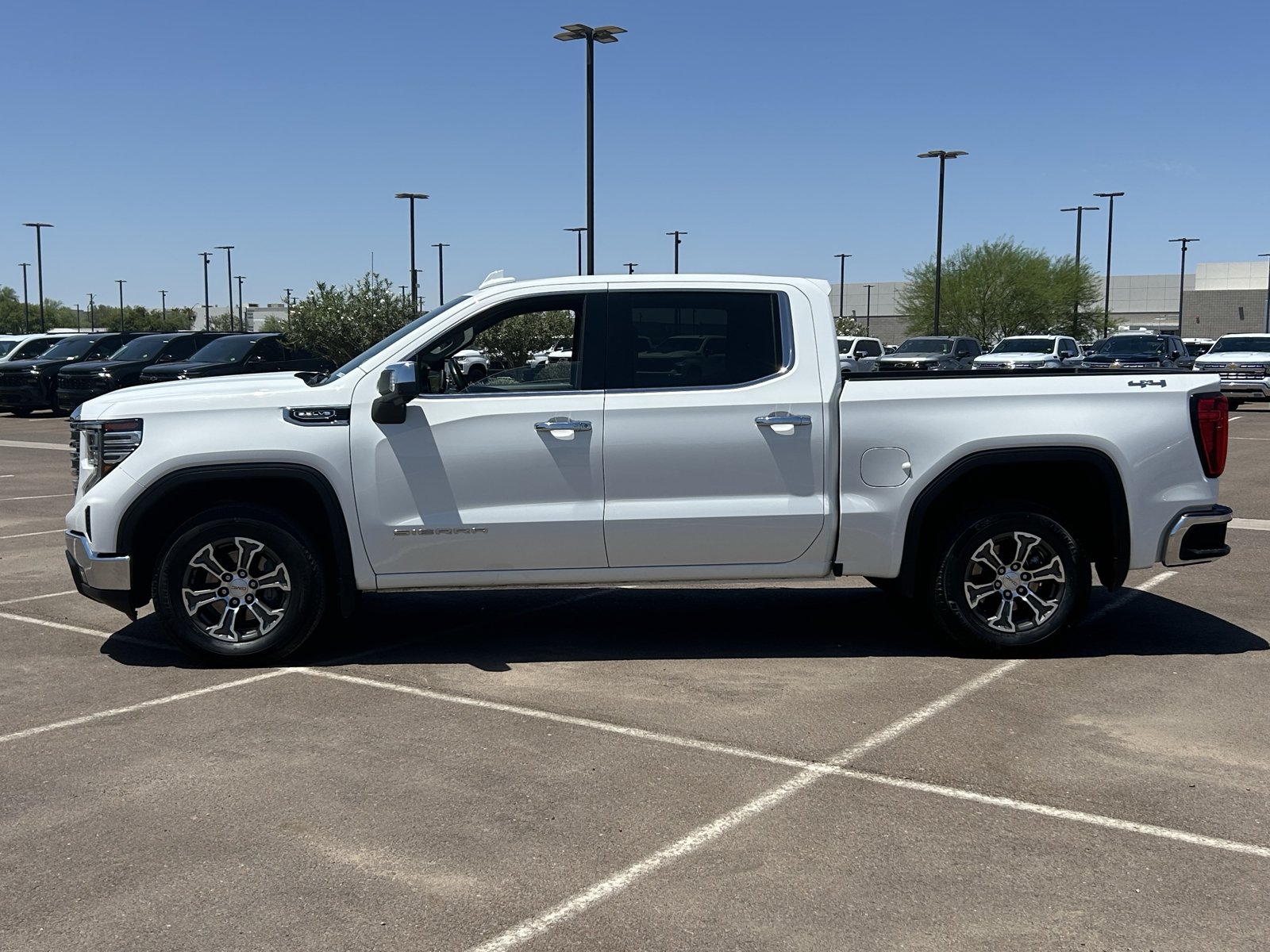 Certified 2025 GMC Sierra 1500 SLT AWD/4WD image 2