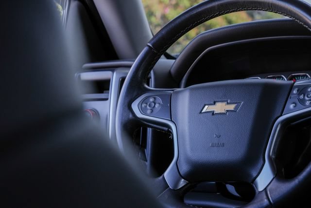 Used 2018 Chevrolet Silverado 1500 LT AWD/4WD image 42