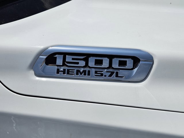 Used 2022 RAM 1500 Limited AWD/4WD image 16