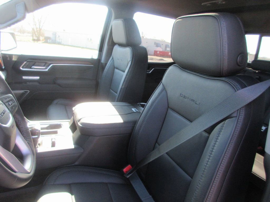 New 2026 GMC Sierra 1500 Denali image 15
