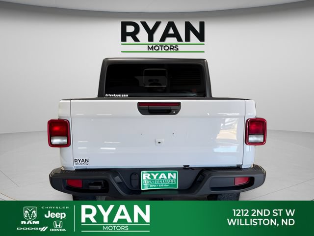 Used 2021 Jeep Gladiator Sport w/ Trailer Tow Package AWD/4WD image 5