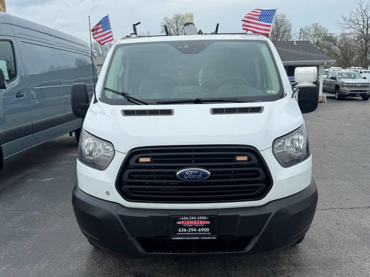 Used 2019 Ford Transit 350 148 Low Roof image 3