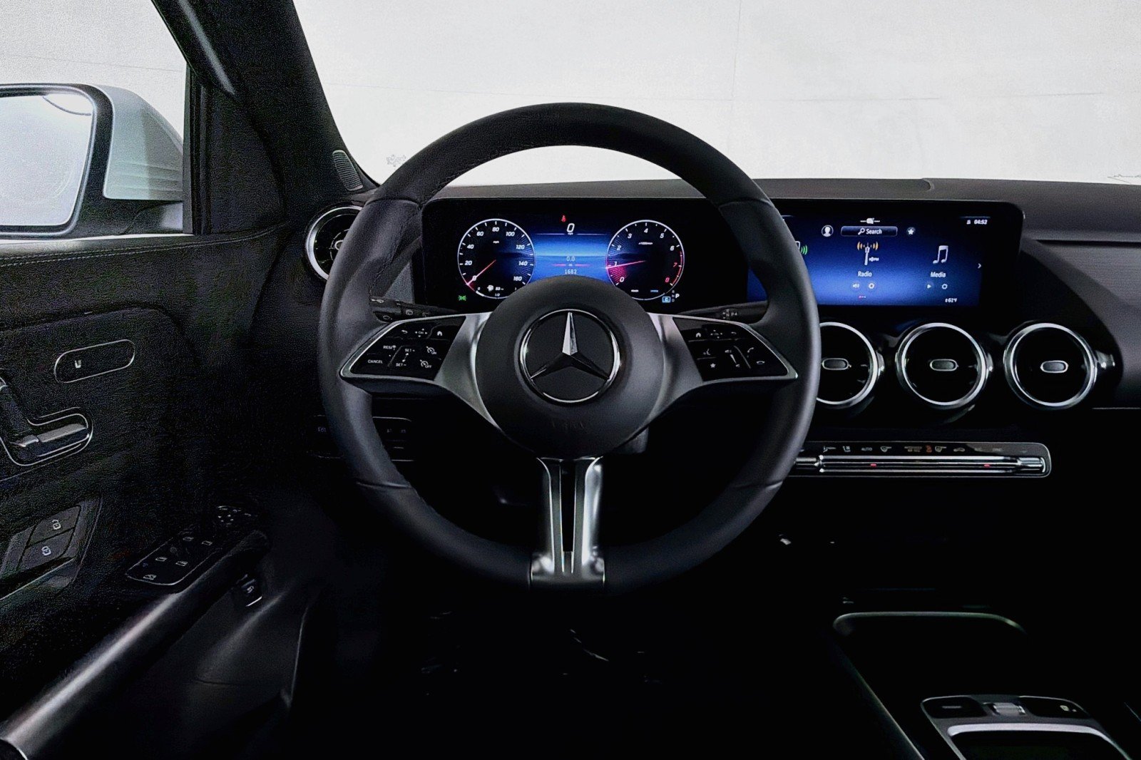 Certified 2026 Mercedes-Benz GLA 250 image 6