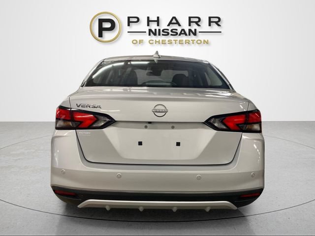 Used 2025 Nissan Versa SV FWD image 5