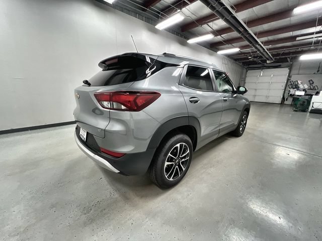 Certified 2024 Chevrolet TrailBlazer LT w/ LT Cold Weather Package AWD/4WD image 8