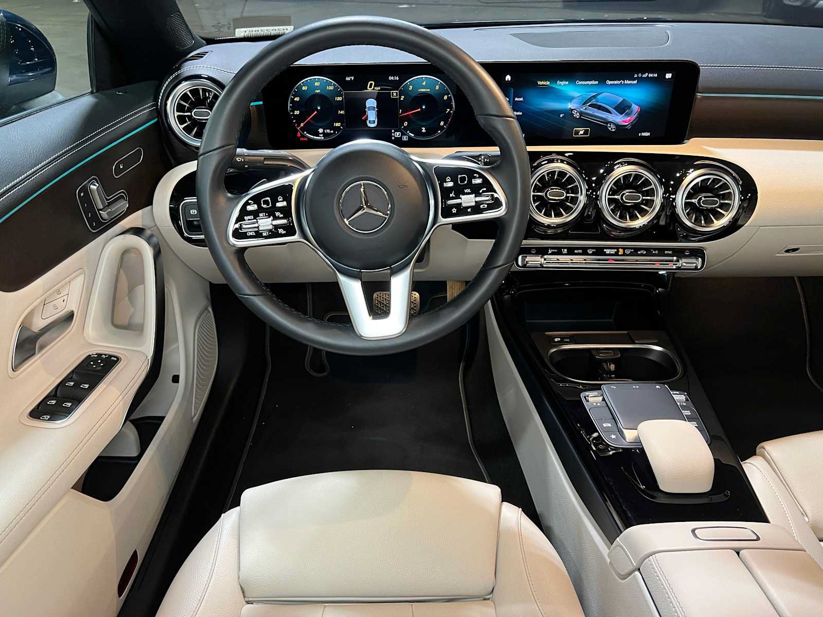 Certified 2022 Mercedes-Benz CLA 250 4MATIC image 38