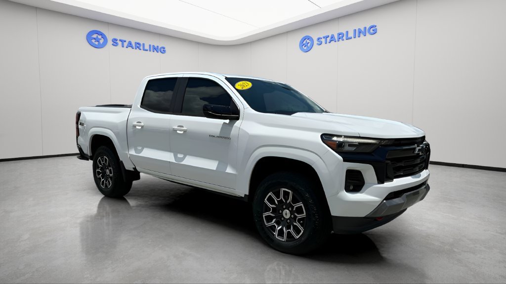 Used 2023 Chevrolet Colorado Z71 w/ Z71 Convenience Package 2 AWD/4WD image 13