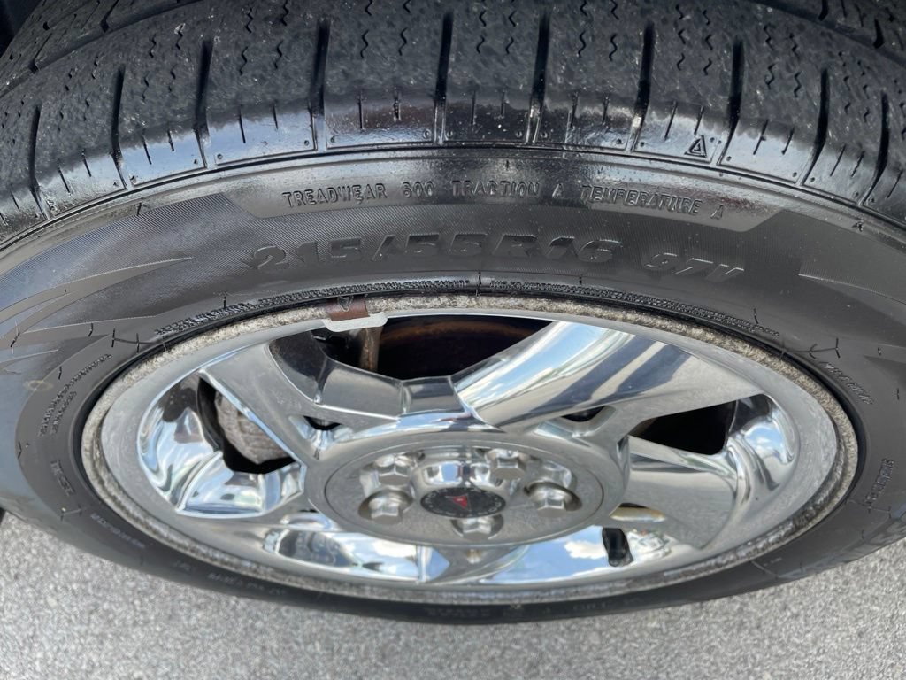Used 2004 Pontiac Grand Am GT FWD image 20