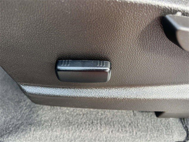 Certified 2022 Chevrolet Colorado LT w/ LT Convenience Package image 19