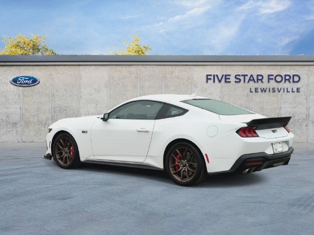 Used 2025 Ford Mustang GT Premium RWD image 6