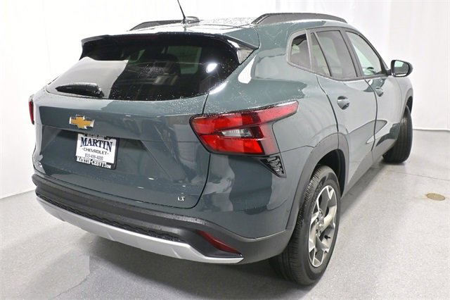 New 2026 Chevrolet Trax LT w/ Driver Confidence Package image 3