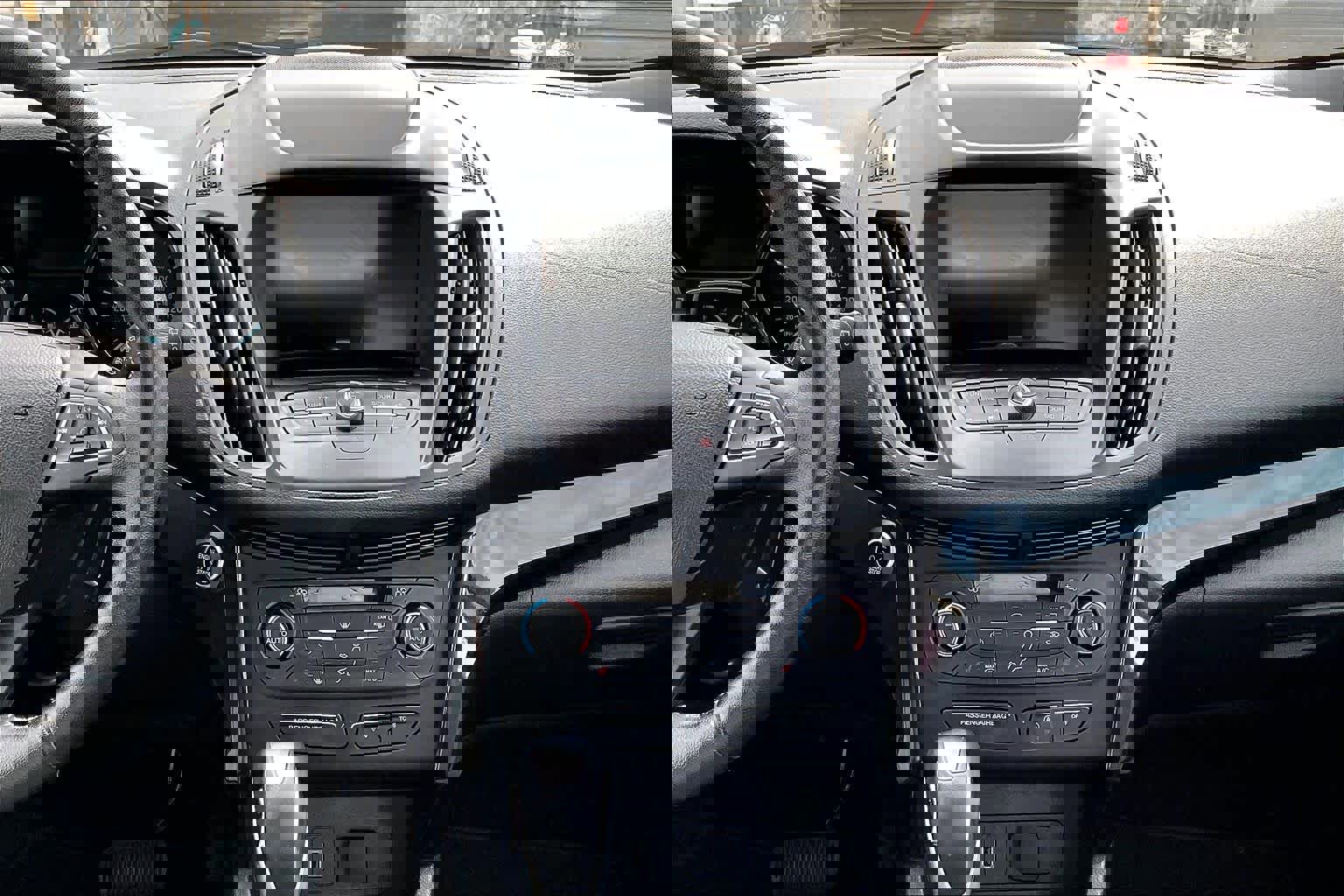 Certified 2019 Ford Escape SE image 7