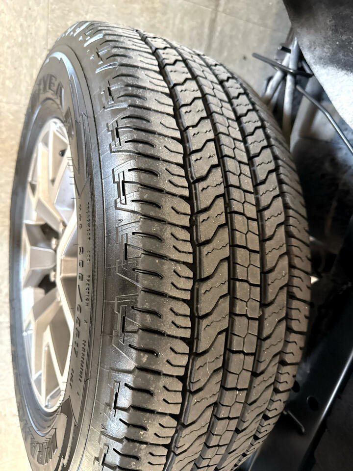 Used 2022 Chevrolet Colorado W/T w/ WT Convenience Package image 56