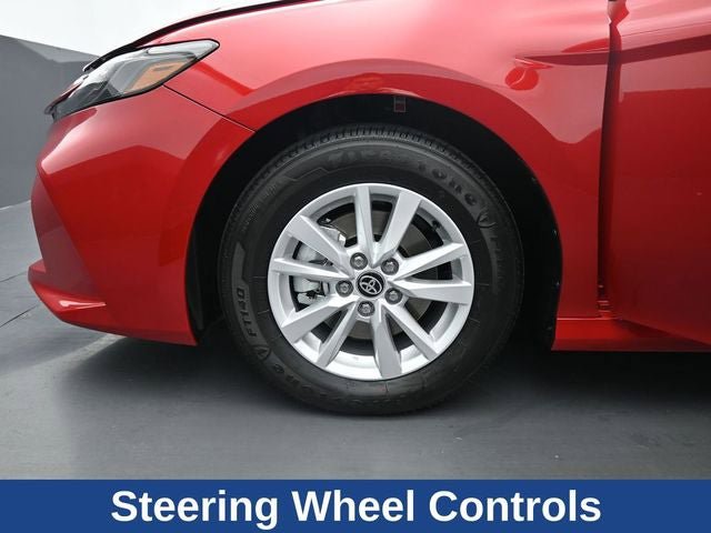 Used 2025 Toyota Camry LE image 20