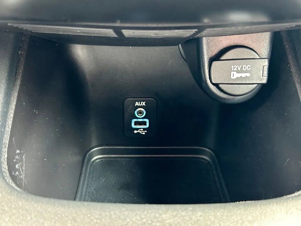 Used 2018 Dodge Journey SXT w/ Premium Group image 28