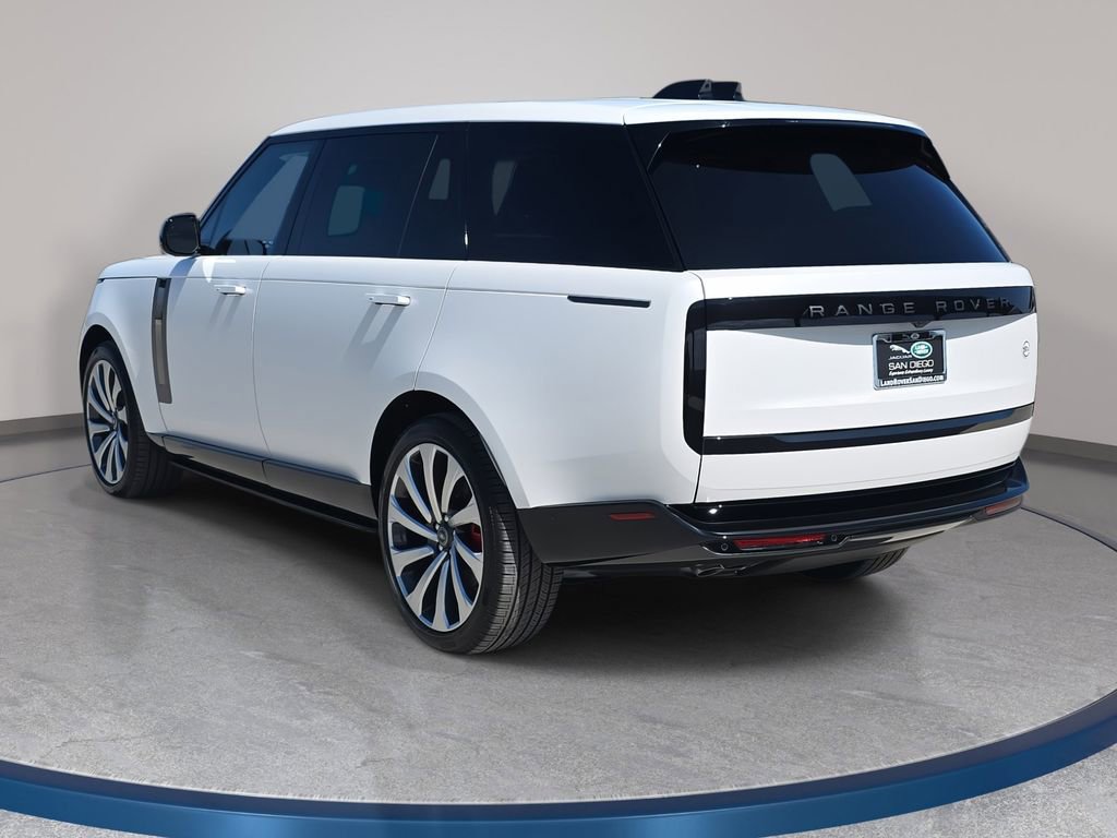 New 2025 Land Rover Range Rover SV image 7