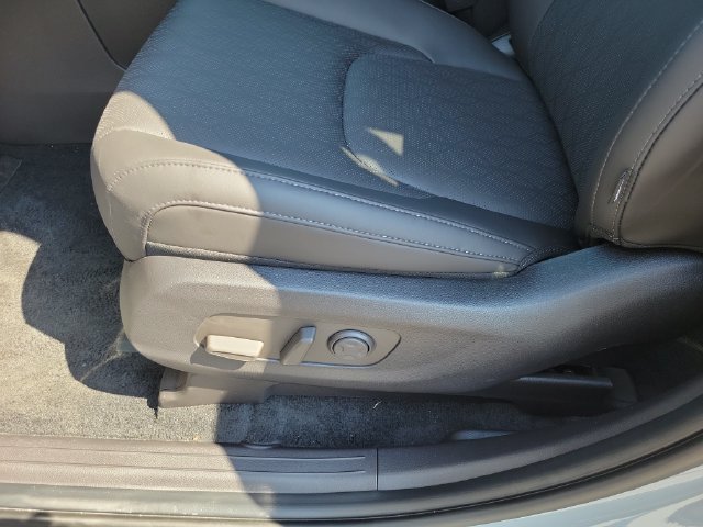 New 2027 Kia Carnival EX FWD image 26