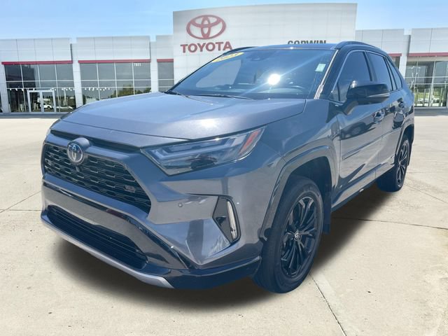 Used 2023 Toyota RAV4 XSE AWD/4WD image 7