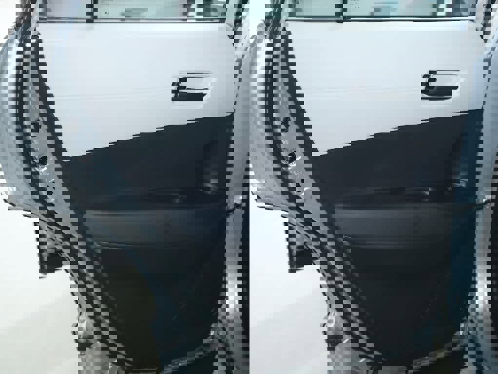 Used 2023 Toyota Corolla Cross L image 16