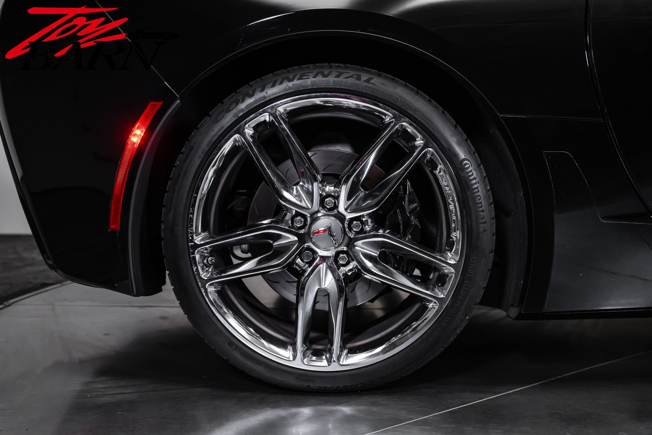 Used 2014 Chevrolet Corvette Stingray Convertible w/ 2LT Preferred Equipment Group RWD image 20
