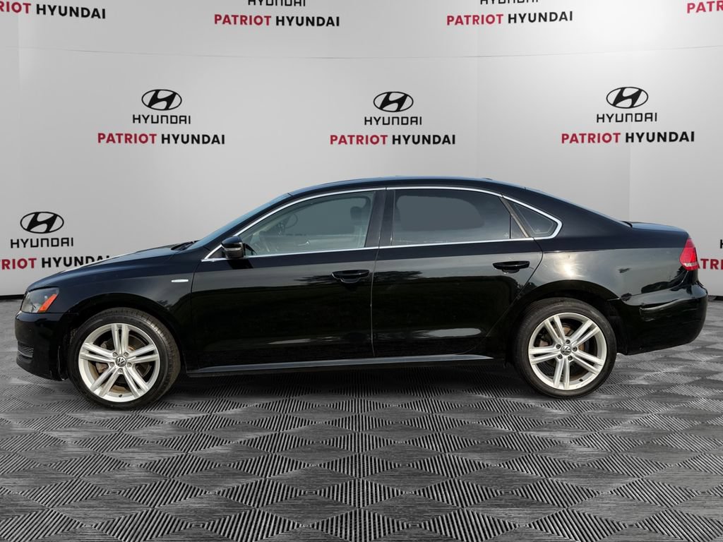 Used 2015 Volkswagen Passat TDI SE FWD image 6