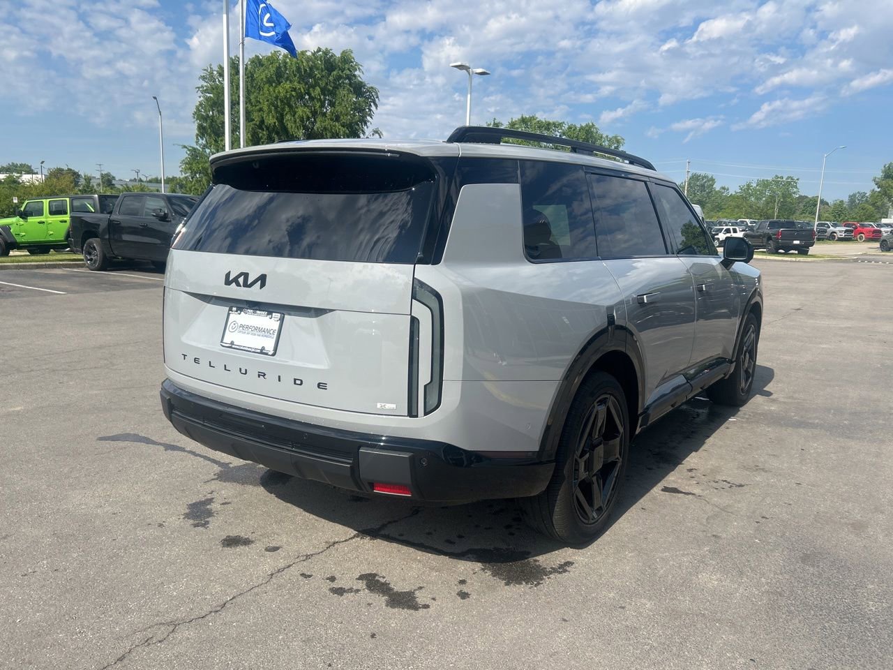 Used 2027 Kia Telluride SX Prestige X-Line AWD/4WD image 3