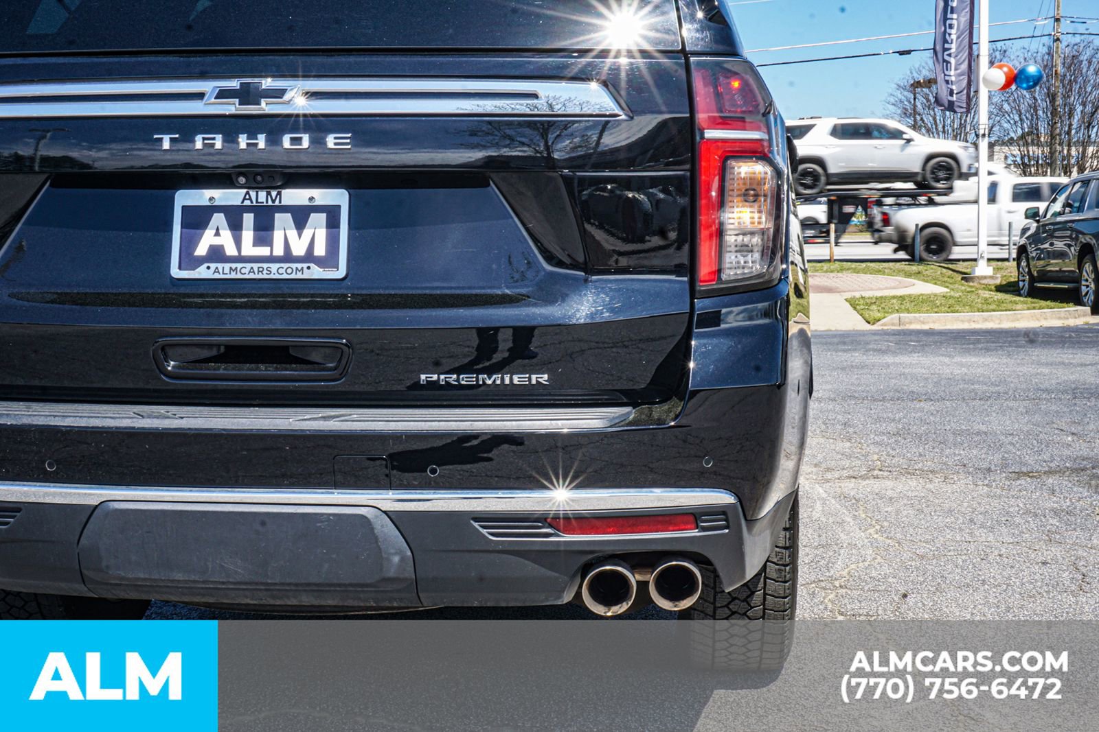 Used 2023 Chevrolet Tahoe Premier w/ Premium Package 2 AWD/4WD image 17