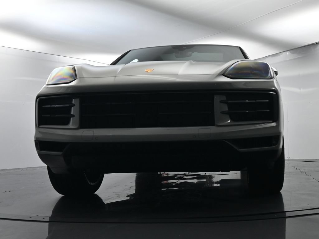 Certified 2026 Porsche Cayenne Coupe AWD/4WD image 57