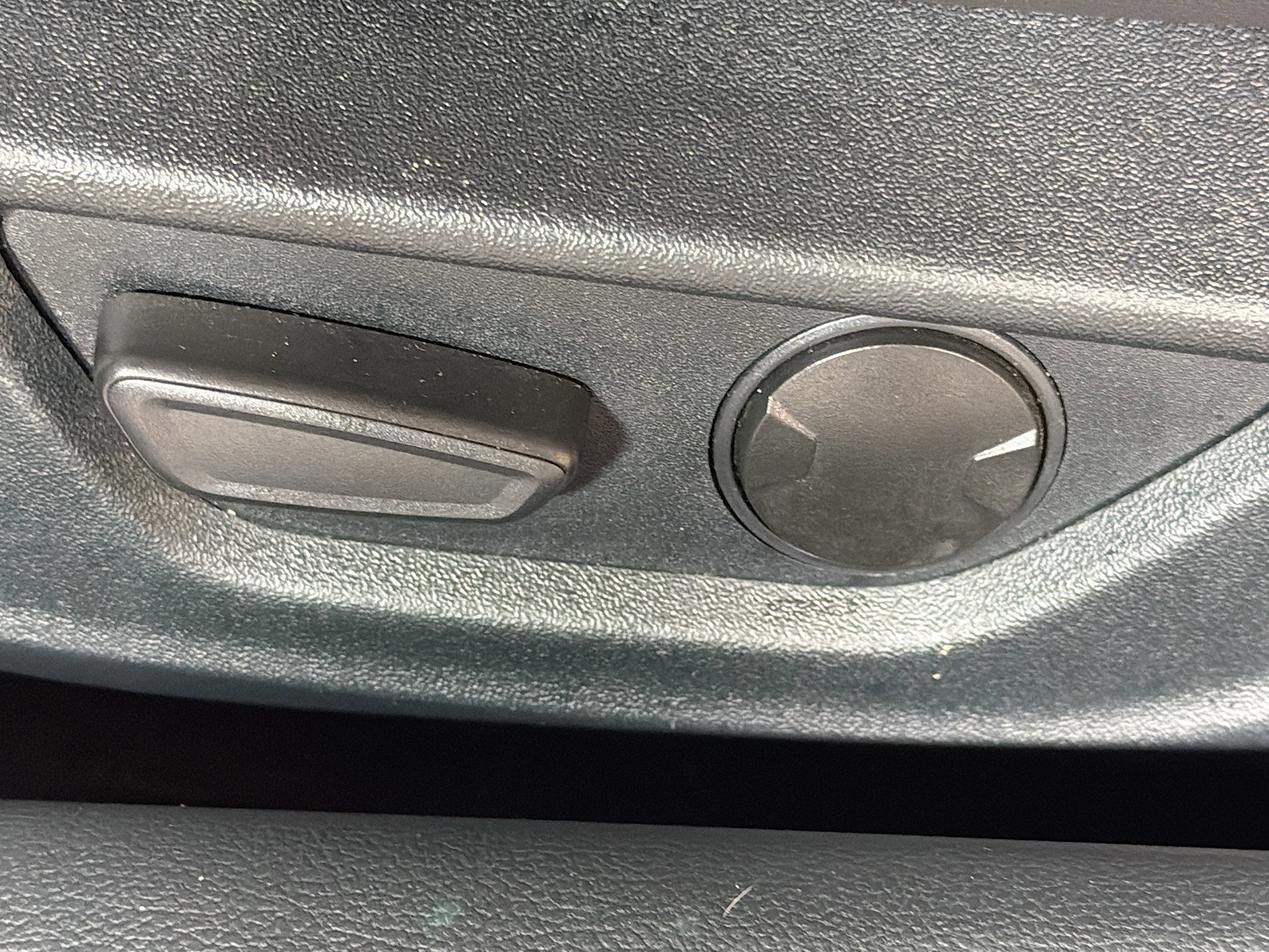 Used 2022 Ford Mustang Premium w/ Security Package image 22