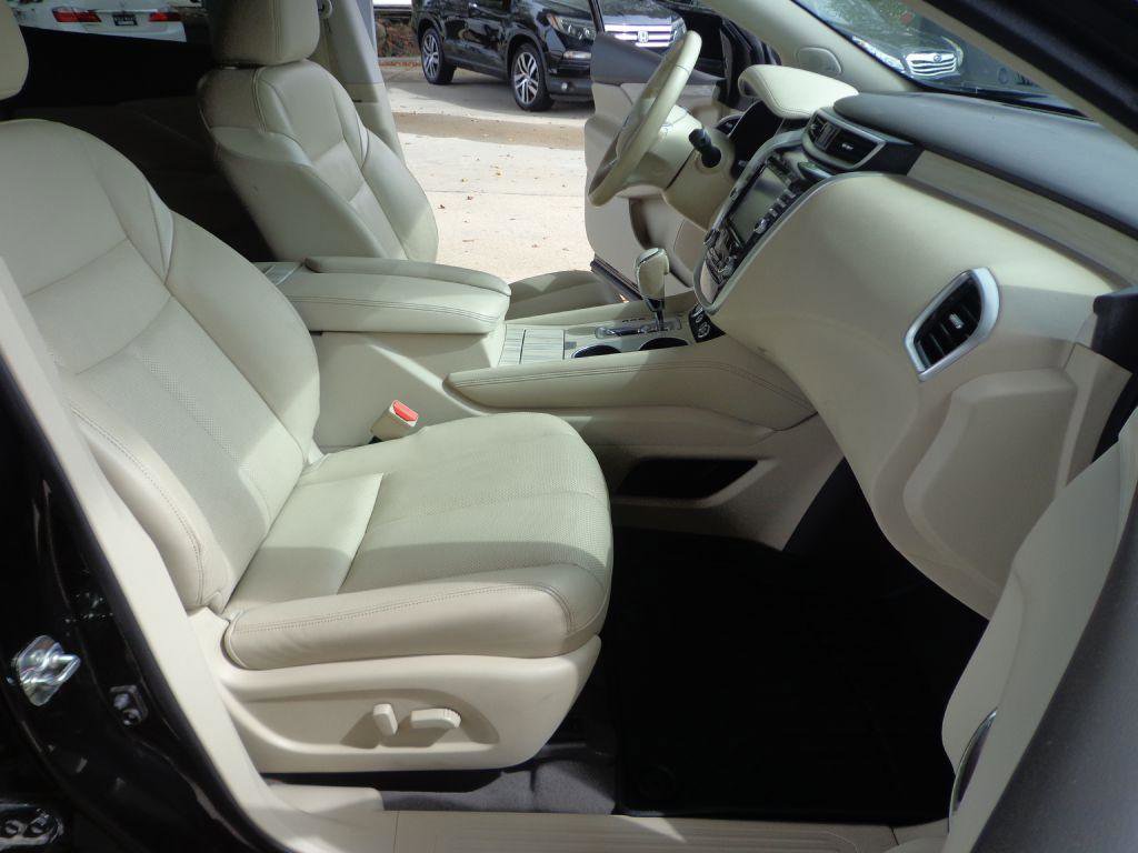 Used 2017 Nissan Murano Platinum w/ Platinum Technology Package image 16