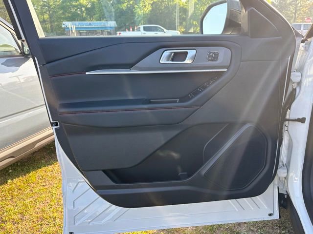 New 2026 Ford Explorer ST-Line RWD image 10