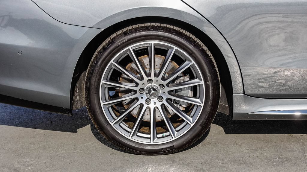 Used 2025 Mercedes-Benz S 580 4MATIC Sedan image 12