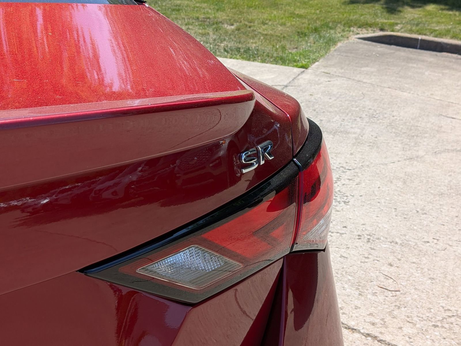 Certified 2023 Nissan Sentra SR w/ SR Premium Package FWD image 33