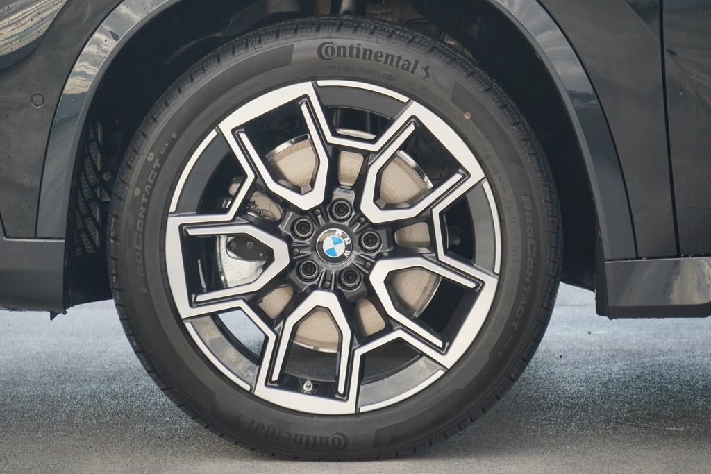 Used 2026 BMW X1 xDrive28i w/ Technology Package AWD/4WD image 5