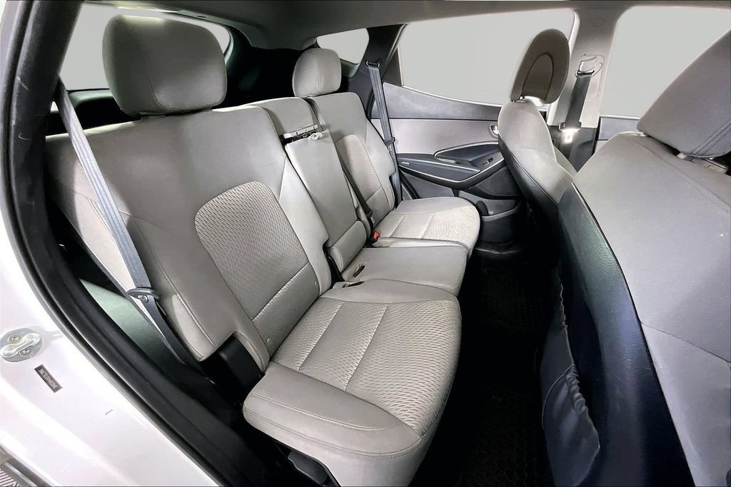 Used 2017 Hyundai Santa Fe Sport AWD/4WD image 23