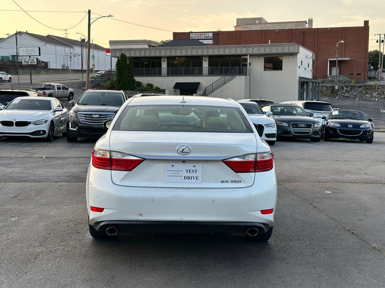 Used 2013 Lexus ES 350 w/ Luxury Pkg FWD image 9